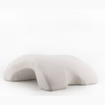 Cuddles arm support portable arched pillow