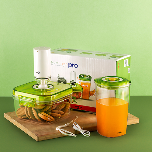 Nutrifresh pro vacuum storage container set
