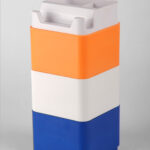 Trio V stationary holder