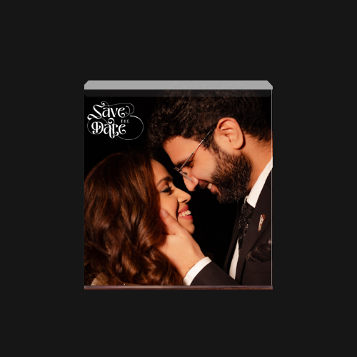 save the date with couple photo - Crystal Cube 5 x 5 x 5 cm with Metallic Printing